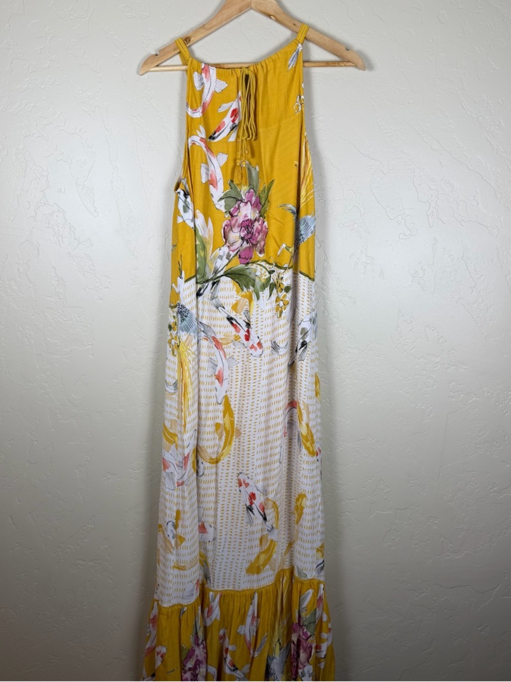 Anthropologie One September Paradiso Koi Fish
Halter Maxi Dress Size Medium - Picture 6 of 8